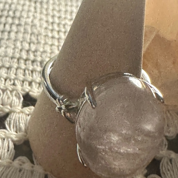 Set of Rose Quartz Teardrop Pendant Necklace and Rose Quartz Ring - Picture 7 of 16